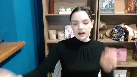 Julliette online show from December 4, 7:28 am