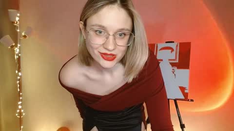 Michelle  online show from February 10, 9:36 am
