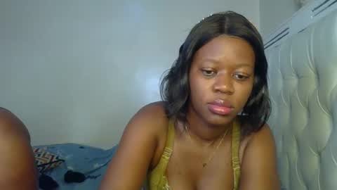 charming_kittie online show from September 14, 10:53 pm