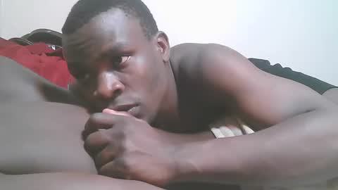 charmzboy online show from December 4, 8:50 pm