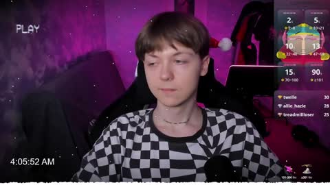 Snapshot of charonbaby1 chatting on December 26, 1:07 am lynxy online show from December 26, 1:07 am