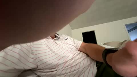 Snapshot of chase4surf39 chatting on November 17, 7:52 pm chase4surf39 online show from November 17, 7:52 pm