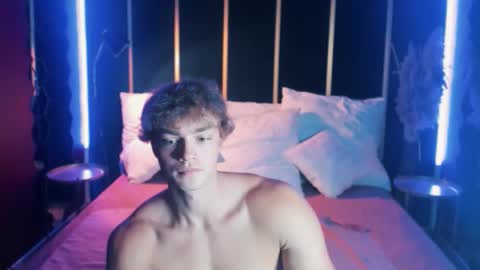 Chase online show from September 21, 10:28 am