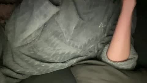 Snapshot of chase_vicky chatting on February 20, 12:18 am Vicky online show from February 20, 12:18 am