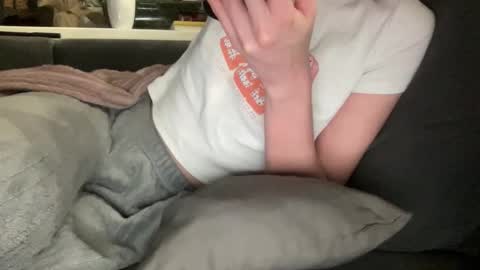 Snapshot of chase_vicky chatting on February 20, 10:21 pm Vicky online show from February 20, 10:21 pm