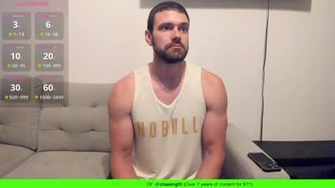 Snapshot of chasemason20 chatting on April 3, 9:13 pm Onlyfans chasingfit Instagram the arguer Twitter chasingfitOF online show from April 3, 9:13 pm