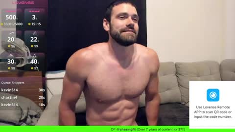 Snapshot of chasemason20 chatting on April 4, 8:17 pm Onlyfans chasingfit Instagram the arguer Twitter chasingfitOF online show from April 4, 8:17 pm