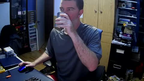 Snapshot of chatandfun666 chatting on November 20, 11:43 am wanaBeYourToy online show from November 20, 11:43 am