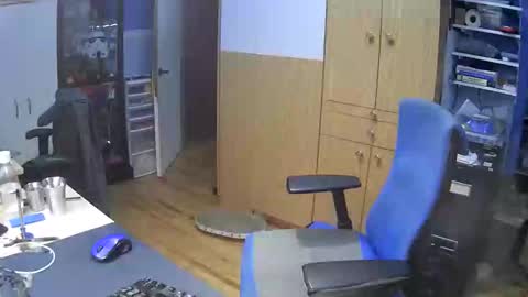 Snapshot of chatandfun666 chatting on December 15, 6:34 pm wanaBeYourToy online show from December 15, 6:34 pm