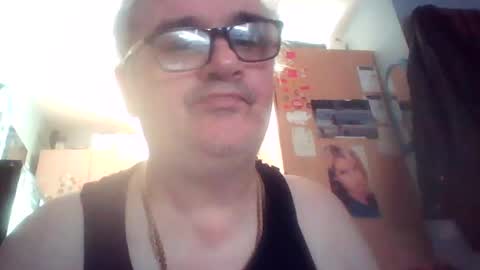 lee online show from July 8, 11:37 am