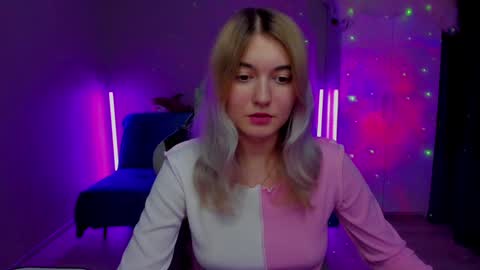 Betty online show from December 3, 8:38 am
