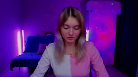 Betty online show from December 10, 2:27 am