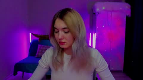 Betty online show from December 25, 7:03 am