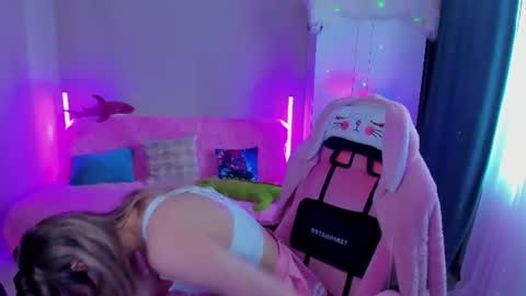 Betty online show from June 17, 2:14 am