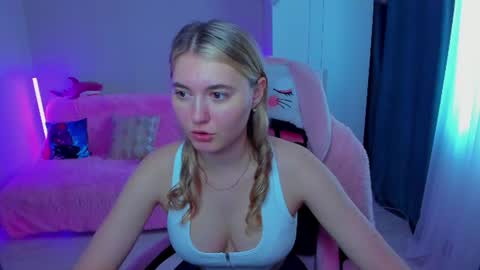 Betty online show from July 29, 2:21 am