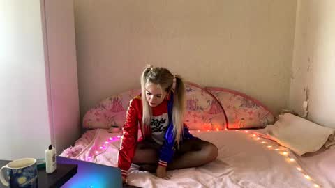 Milissa online show from September 14, 6:56 am