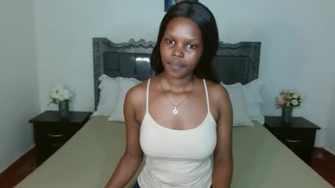 Snapshot of chayenie chatting on October 2, 5:09 pm Cheyenne online show from October 2, 5:09 pm