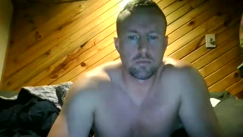 Snapshot of cheeks_24 chatting on December 4, 9:01 pm cheeks_24 online show from December 4, 9:01 pm