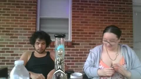 cheekychick420 online show from November 18, 12:42 pm