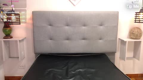 cheelsea_ online show from December 30, 6:42 am