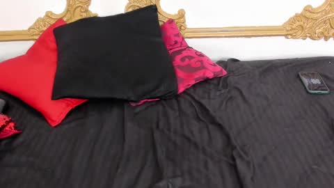 Snapshot of cheeto_333 chatting on January 31, 7:50 am Cheeto online show from January 31, 7:50 am