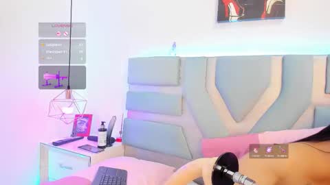 Snapshot of chel_18 chatting on September 29, 8:02 pm chel online show from September 29, 8:02 pm