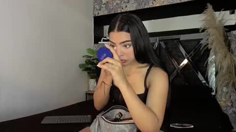   online show from January 15, 3:33 am