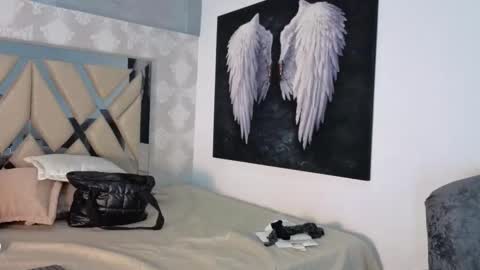   online show from March 12, 3:23 am