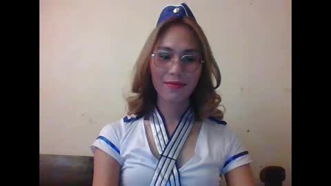 chelly4u69 online show from March 10, 5:11 am