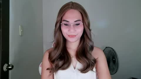 chelly4u69 online show from July 19, 12:03 am