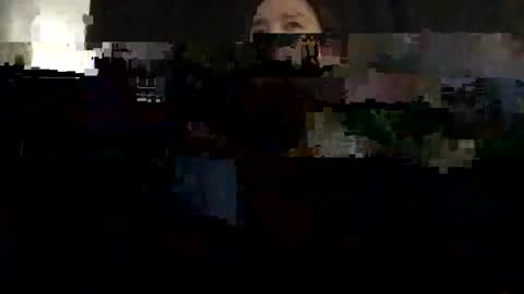 Snapshot of chellybear101 chatting on December 29, 7:28 am chellybear101 online show from December 29, 7:28 am