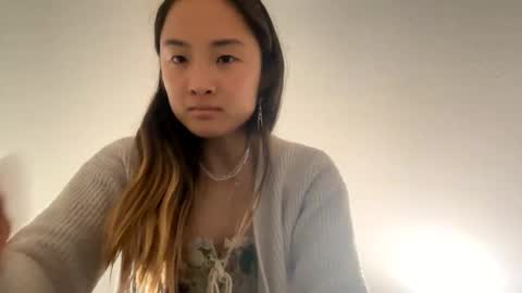 Snapshot of chellybear101 chatting on February 2, 1:34 am chellybear101 online show from February 2, 1:34 am