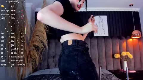 chelsea_bolton_ online show from February 1, 12:37 pm