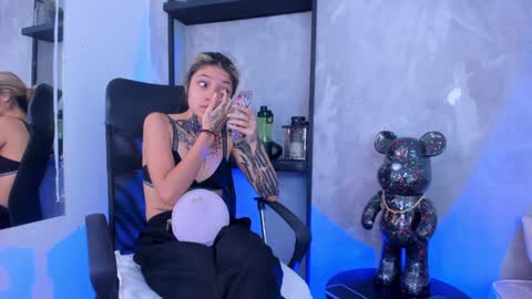 Chelsea  online show from January 28, 5:56 pm