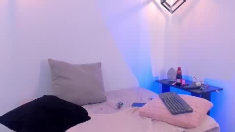 Chelsea  online show from October 13, 11:05 pm