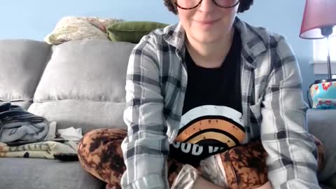 Chelsea online show from October 31, 5:03 pm