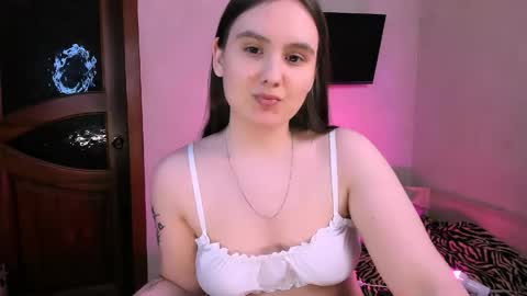 Chelsy  Luxe  online show from May 14, 6:53 am