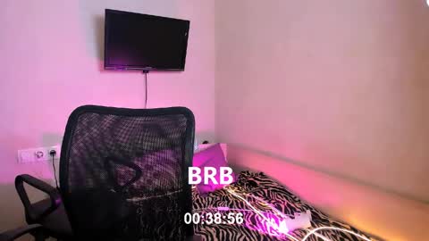 Chelsy  Luxe  online show from May 27, 1:57 am