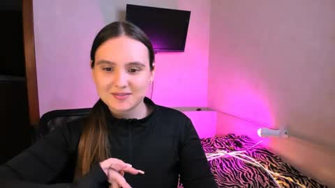 Chelsy  Luxe  online show from August 1, 10:14 am