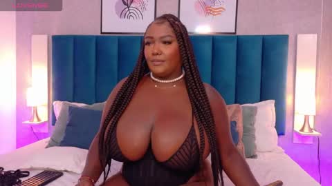   online show from October 4, 7:34 pm