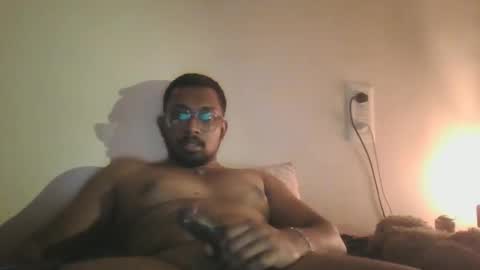 Snapshot of chennaibull1011 chatting on February 20, 8:09 pm chennaibull1011 online show from February 20, 8:09 pm