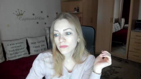 Silvia online show from January 19, 10:17 am