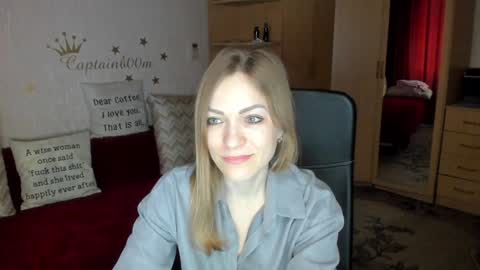 Silvia online show from February 2, 9:08 am