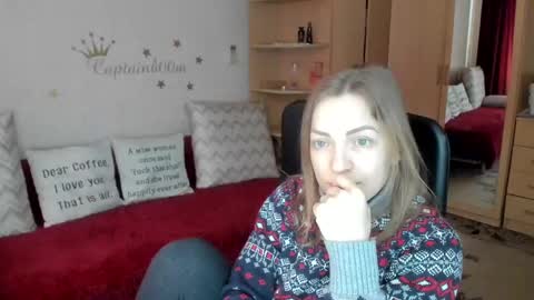 Silvia online show from February 19, 9:39 am