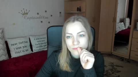 Silvia online show from February 27, 8:06 am