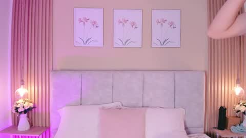 Snapshot of cherlyn_1 chatting on July 17, 3:29 pm cherlyn_1 online show from July 17, 3:29 pm