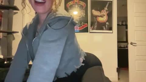 Cherry  online show from March 11, 12:16 am