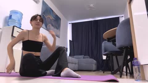 Hello My name is Lily  im new model here. Lets enjoy our time togather online show from February 5, 11:15 am