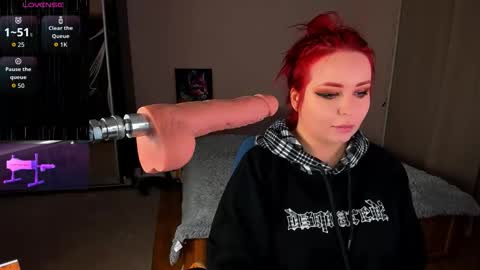 Emily online show from October 19, 3:01 pm