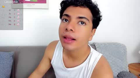 cherry_blossom77 online show from January 17, 1:05 pm